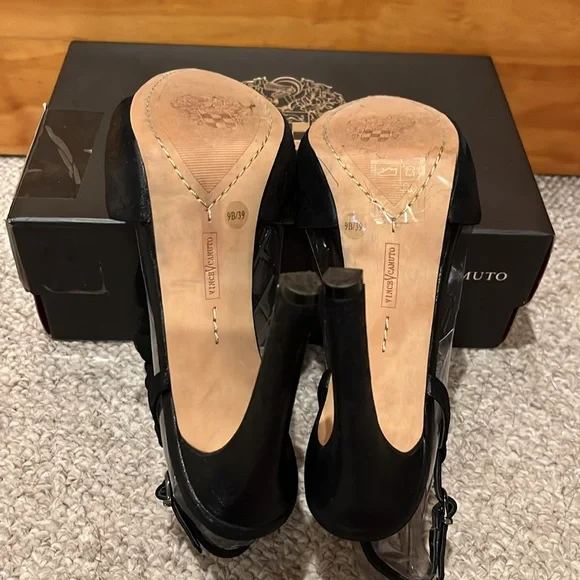 Vince Camuto Miston Ruffle Heels - Picture 8 of 12